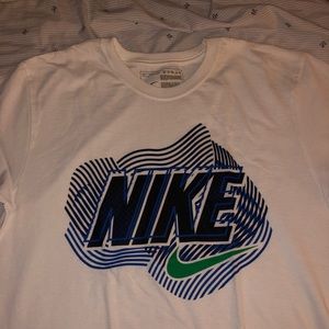 NWOT Nike T-Shirt